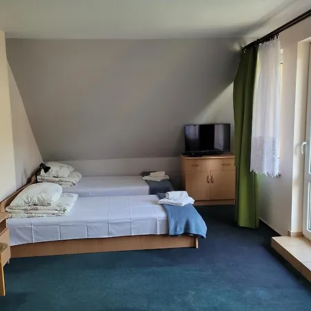 홈스테이 Goscinne 